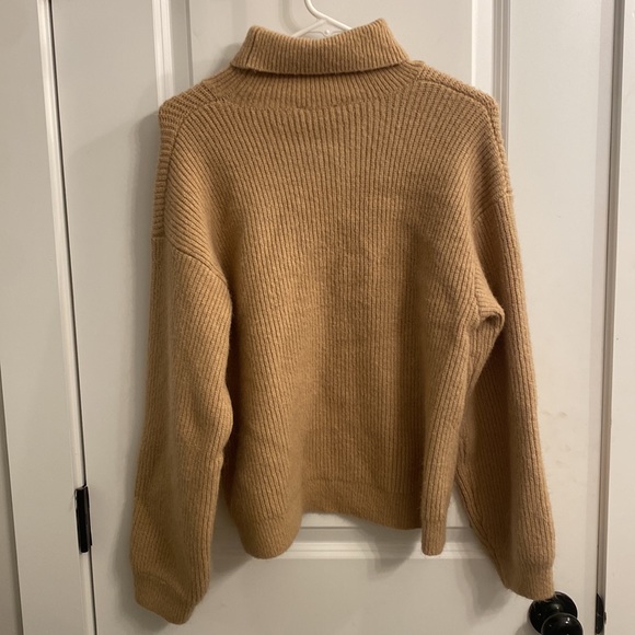 Lulus Sweater - Picture 4 of 5